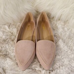 Mia flats